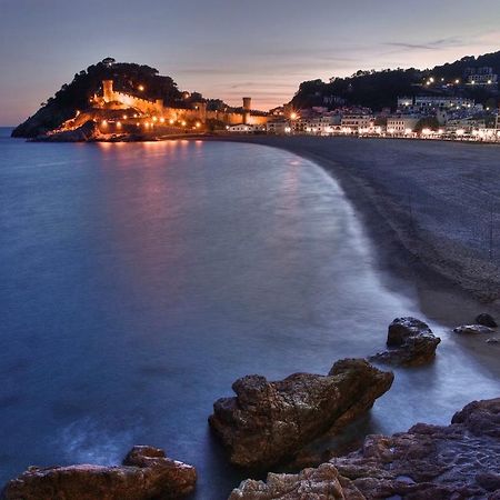 Lets Holidays Tossa De Mar Beach Apartment Экстерьер фото