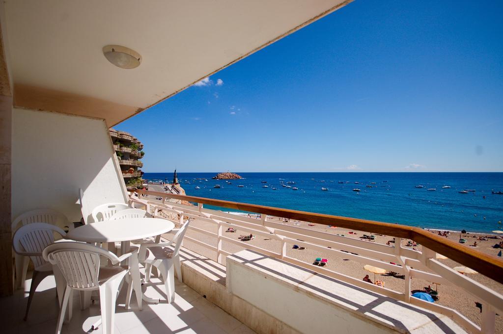 Lets Holidays Tossa De Mar Beach Apartment Экстерьер фото