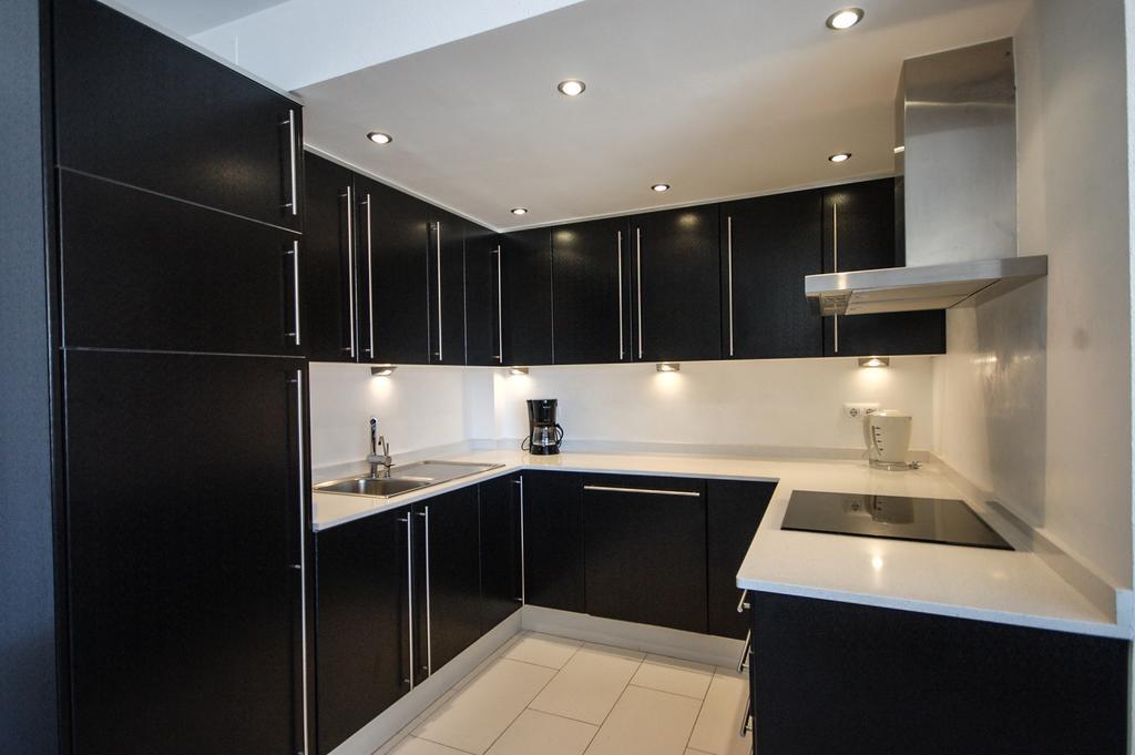 Lets Holidays Tossa De Mar Beach Apartment Экстерьер фото